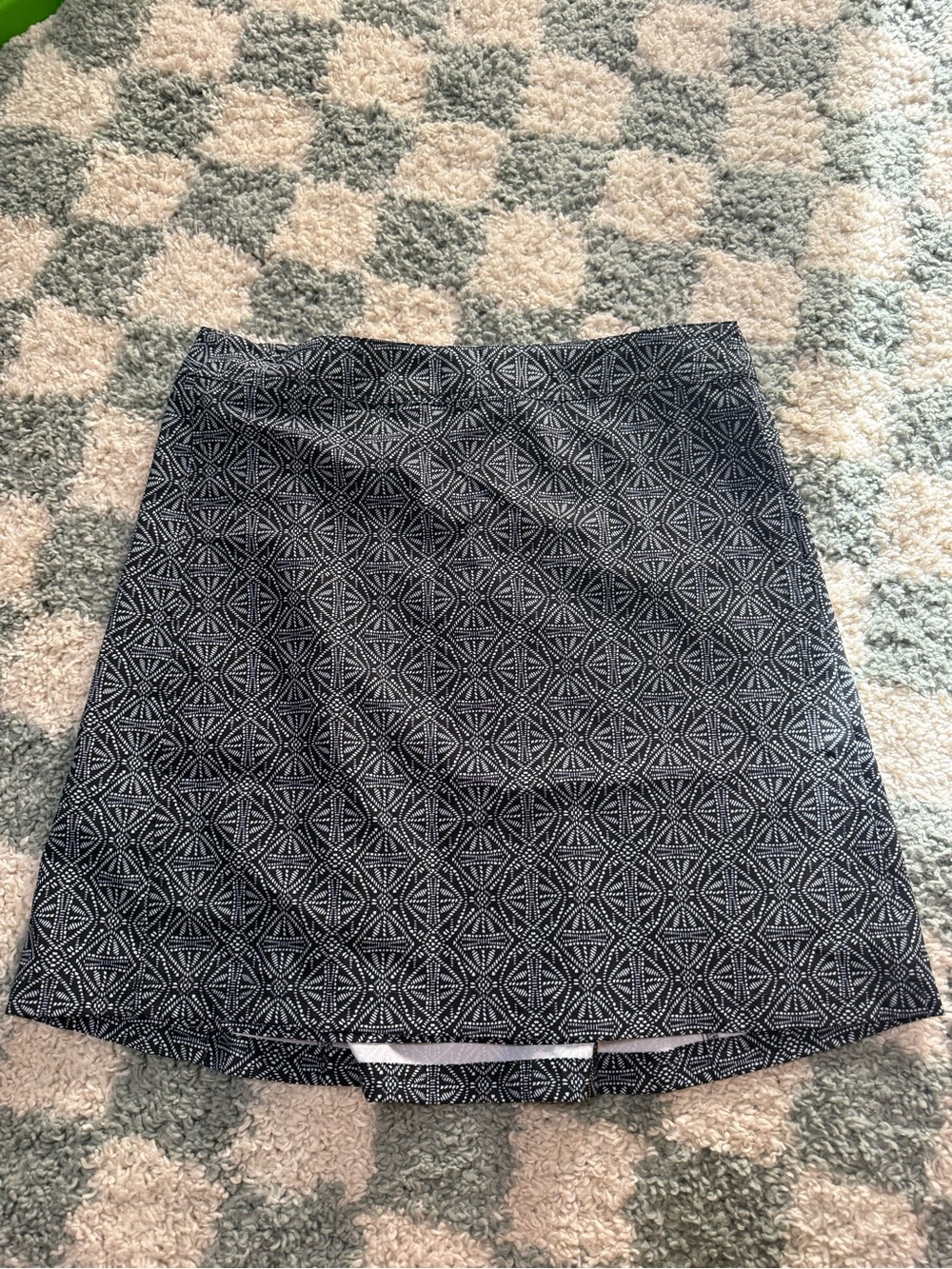 Ripskirt Hawaii black and white printed wrap skirt beach coverup nature outdoor
